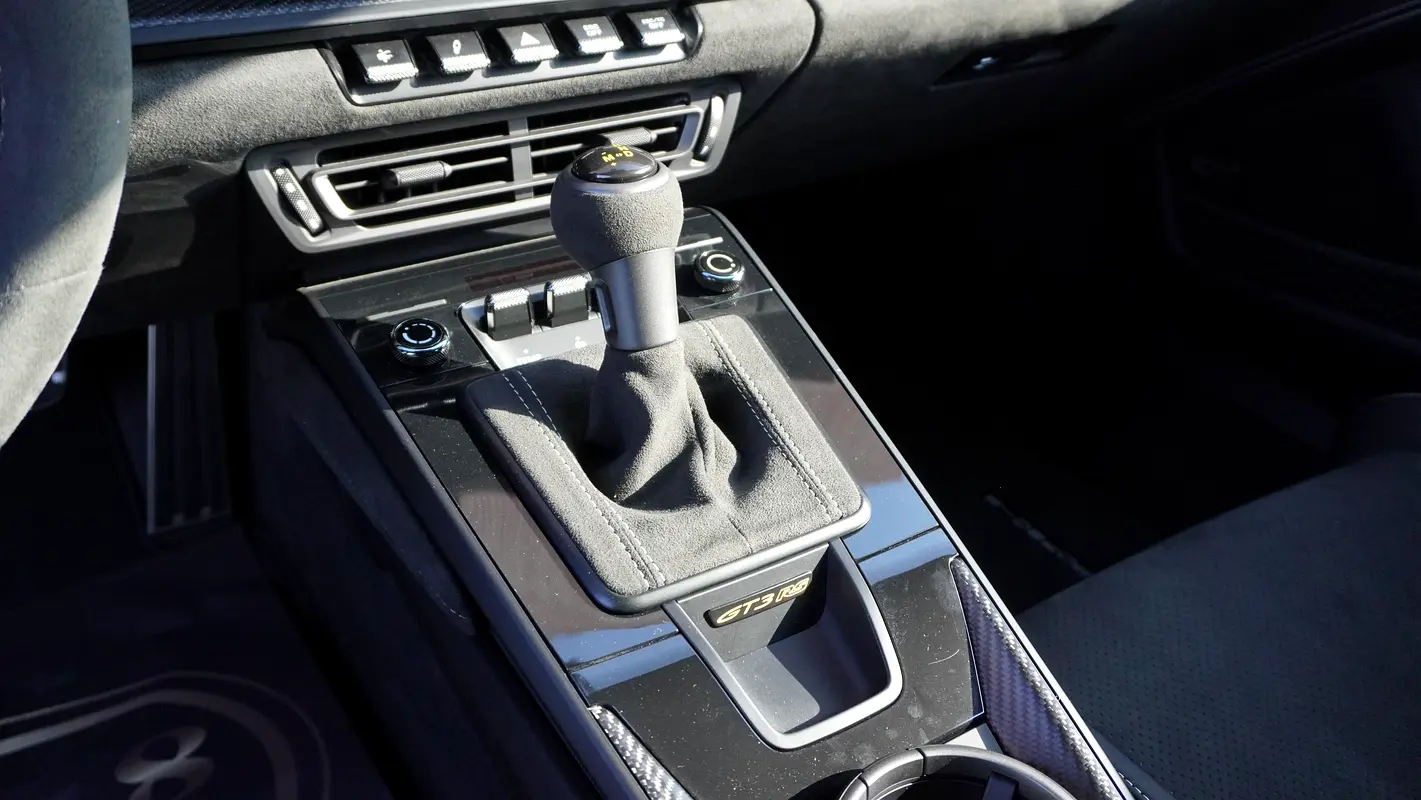
								Porsche Carrera full									