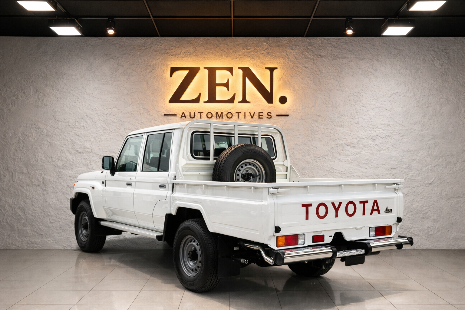 
								Toyota Land Cruiser full									