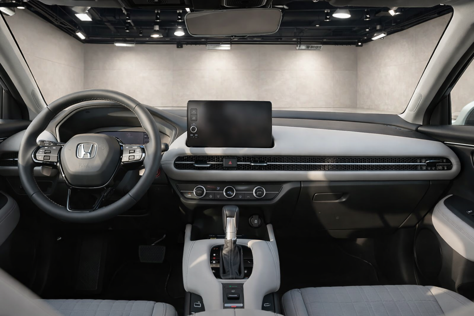 
								Honda ZR-V LX full									