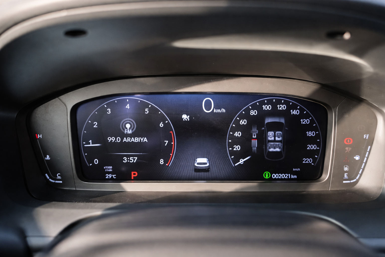
								Honda ZR-V LX full									