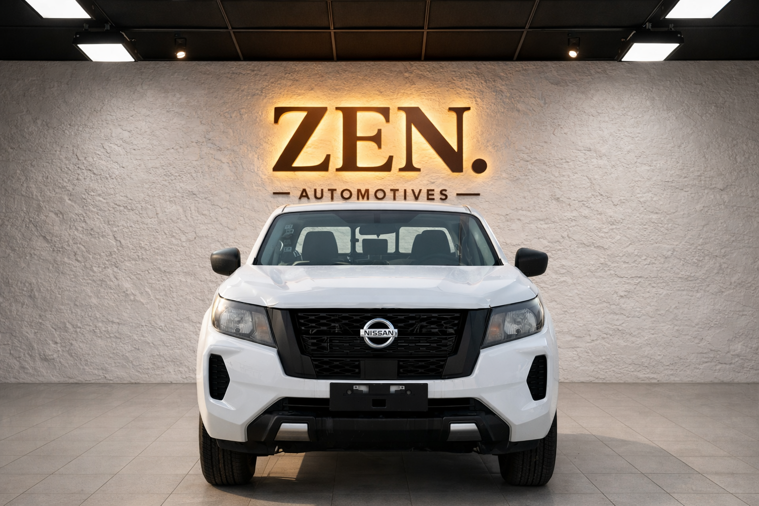 
								Nissan Navara SE full									