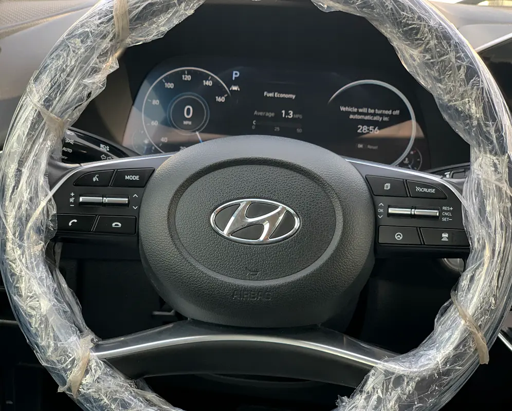 
								Hyundai Sonata SEL full									